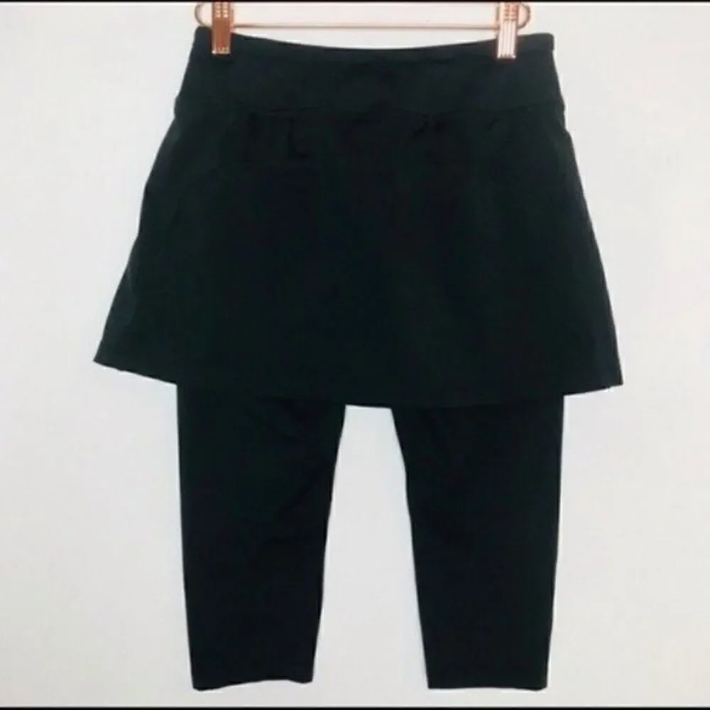 Athleta Black Skirted leggings capri XS BoxF